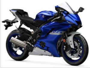 YZF-R7とR6の性能比較